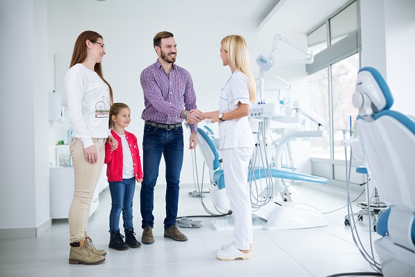 Guide To A Dental Cleaning With Your Family Dentist